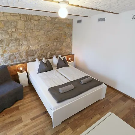 Apartament Villanna Apartman *
